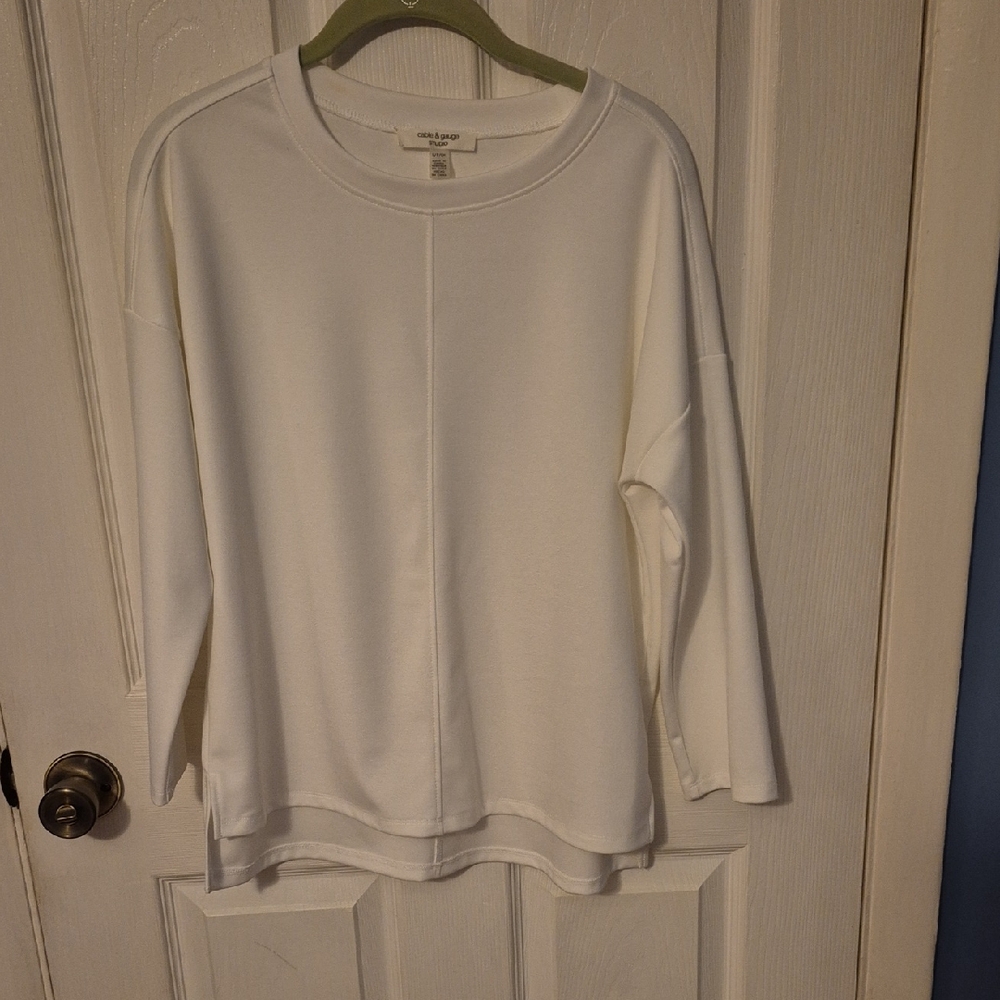 Cable & Gauge White 3/4 Sleeve Top